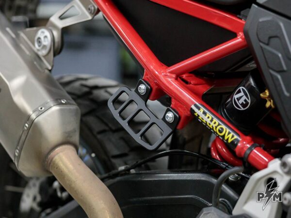 BMW F900GS Staffe di ancoraggio - immagine 1