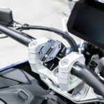 Supporto di fissaggio Smartphone / GPS per manubri 32 mm (AMPS)