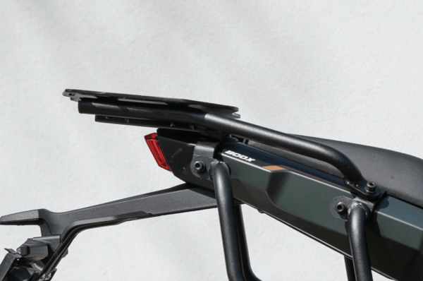 Kove 800X – Combo Piastra Portaborsa Posteriore - immagine 1