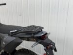 Suzuki DR-Z4S – Piastra Portaborsa Posteriore - immagine 4
